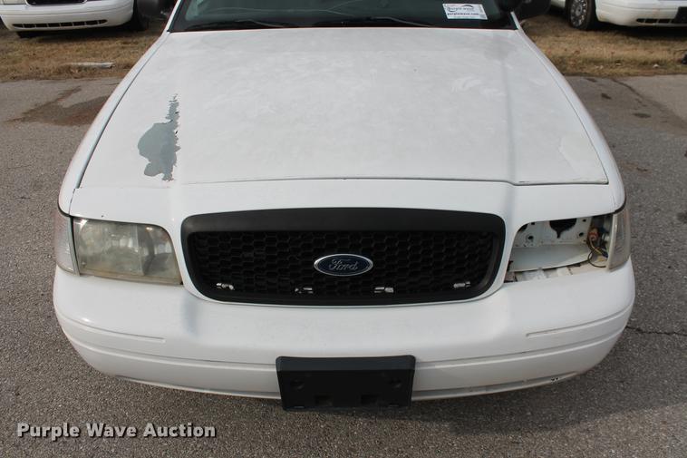 image for item DD1413 2005 Ford Crown Victoria Police Interceptor