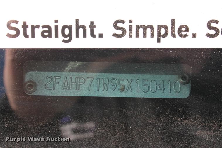 image for item DD1413 2005 Ford Crown Victoria Police Interceptor