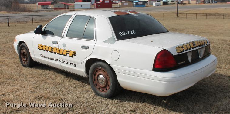 image for item DD1415 2003 Ford Crown Victoria Police Interceptor