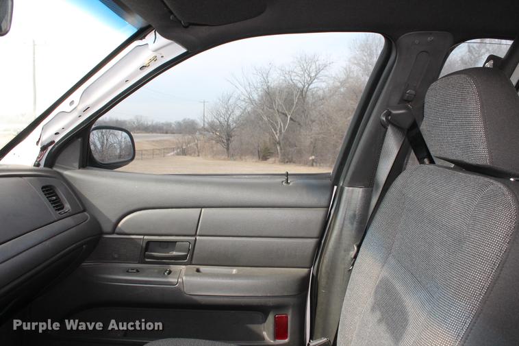 image for item DD1415 2003 Ford Crown Victoria Police Interceptor