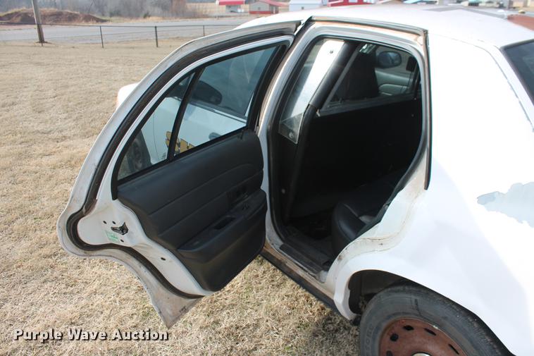 image for item DD1415 2003 Ford Crown Victoria Police Interceptor