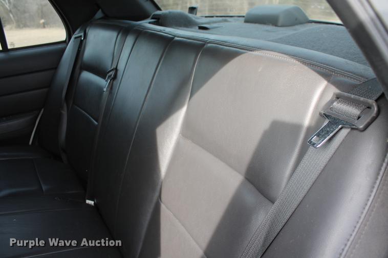 image for item DD1415 2003 Ford Crown Victoria Police Interceptor