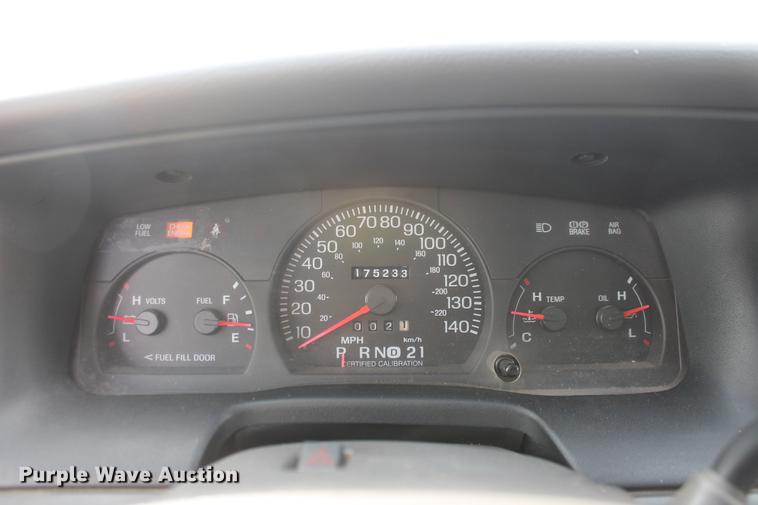 image for item DD1417 2005 Ford Crown Victoria Police Interceptor