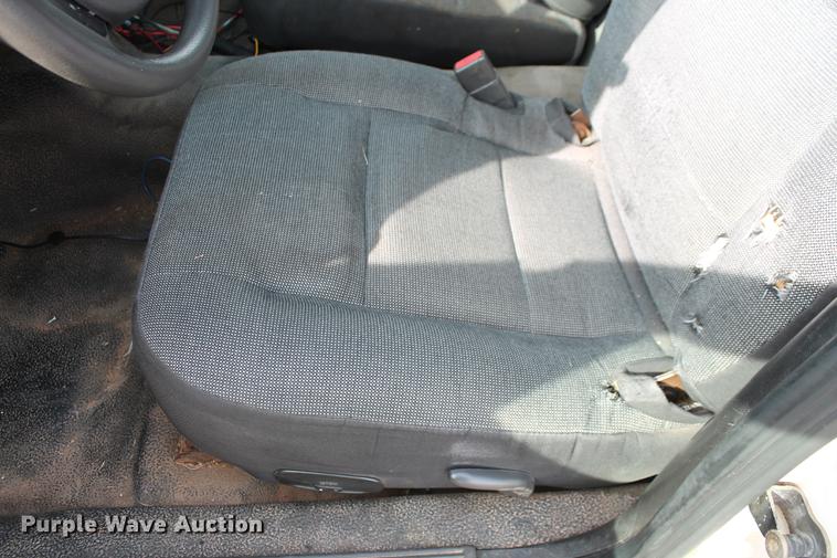 image for item DD1417 2005 Ford Crown Victoria Police Interceptor