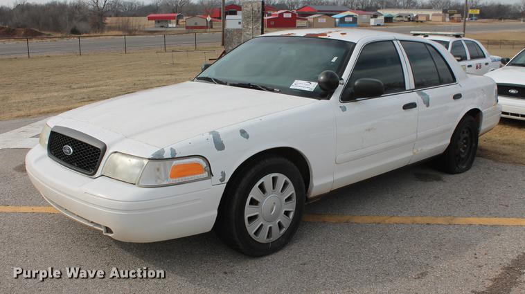 image for item DD1418 2007 Ford Crown Victoria Police Interceptor