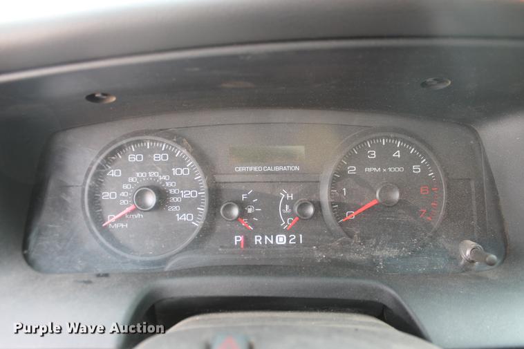 image for item DD1418 2007 Ford Crown Victoria Police Interceptor