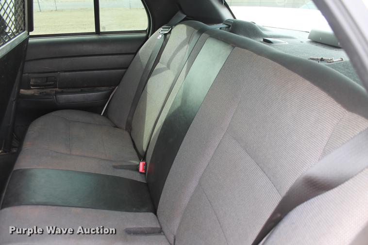 image for item DD1418 2007 Ford Crown Victoria Police Interceptor