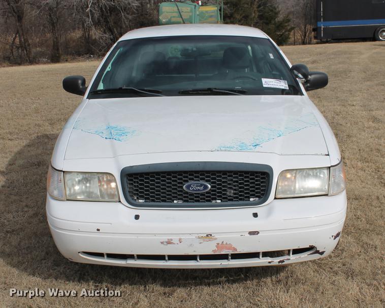 image for item DD1419 2003 Ford Crown Victoria Police Interceptor