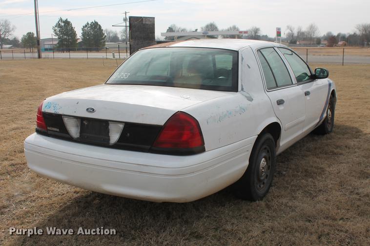 image for item DD1419 2003 Ford Crown Victoria Police Interceptor