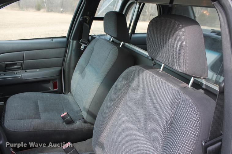 image for item DD1419 2003 Ford Crown Victoria Police Interceptor