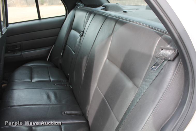 image for item DD1419 2003 Ford Crown Victoria Police Interceptor