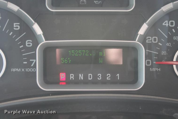 image for item DD1420 2010 Ford Expedition XLT SUV