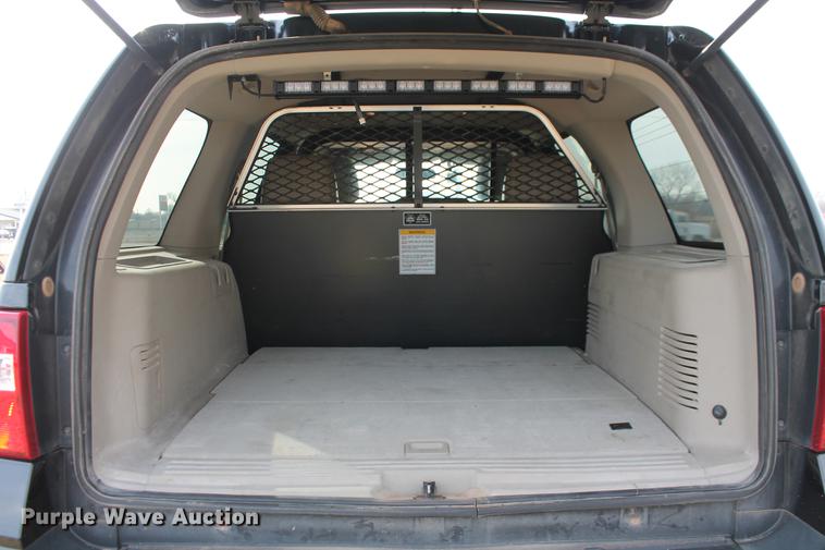 image for item DD1420 2010 Ford Expedition XLT SUV