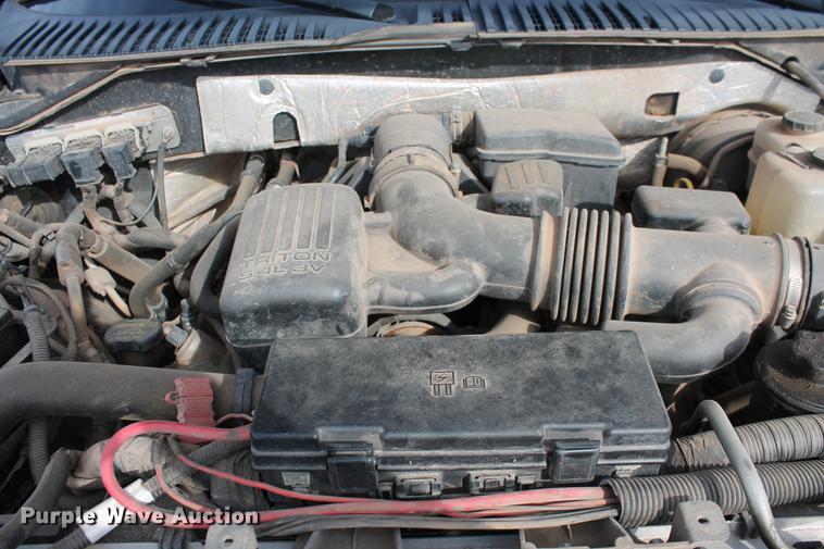 image for item DD1420 2010 Ford Expedition XLT SUV