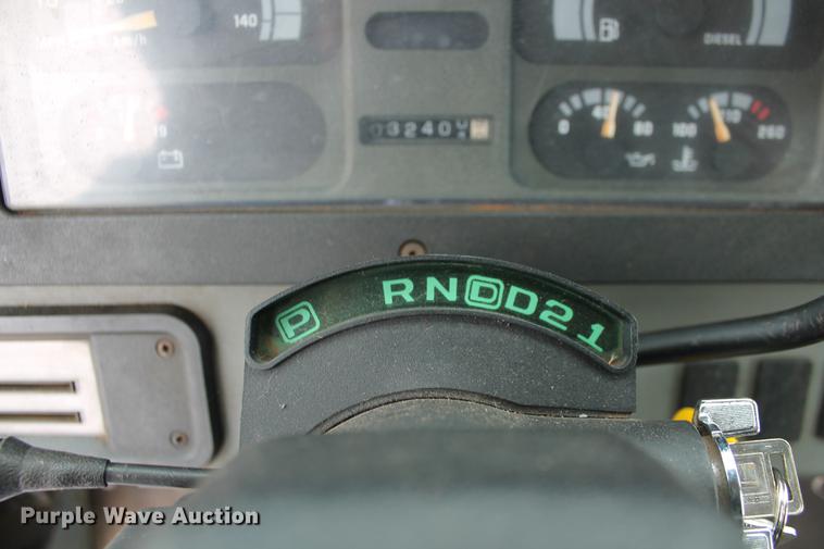 image for item DD1421 1993 Chevrolet P30 step van