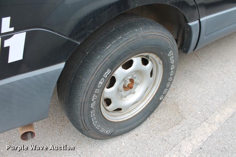 image for item DD1422 2010 Ford Expedition XLT SUV