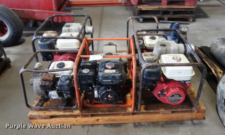 image for item DF3502 (6) water pumps