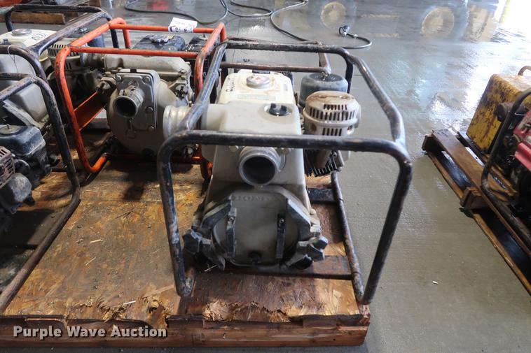 image for item DF3502 (6) water pumps