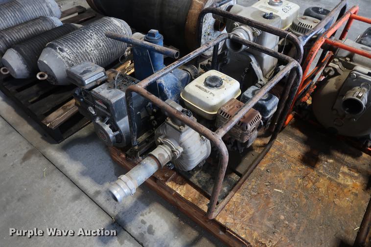 image for item DF3502 (6) water pumps