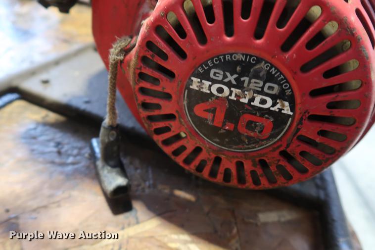 image for item DF3502 (6) water pumps