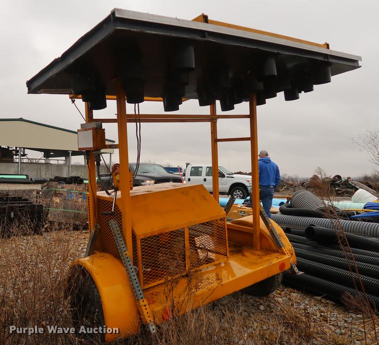 image for item DF3505 Arrow board