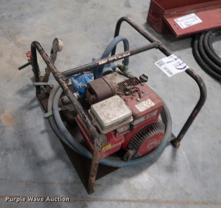 image for item DF3509 Briggs & Stratton water line test pump