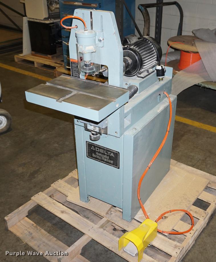 Delta boring machine in Lansing, KS Item DN9414 sold Purple Wave