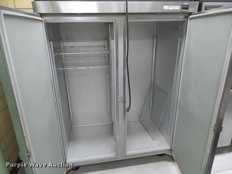 image for item DZ9160 Hobart refrigerator/freezer
