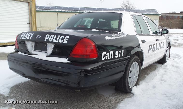 image for item DZ9186 2007 Ford Crown Victoria Police Interceptor