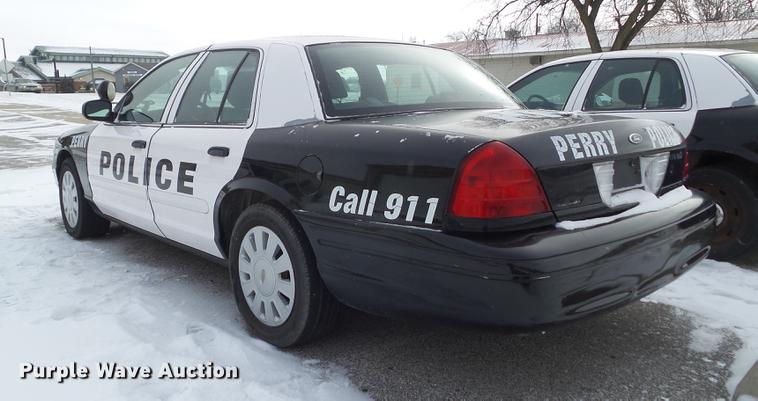 image for item DZ9186 2007 Ford Crown Victoria Police Interceptor