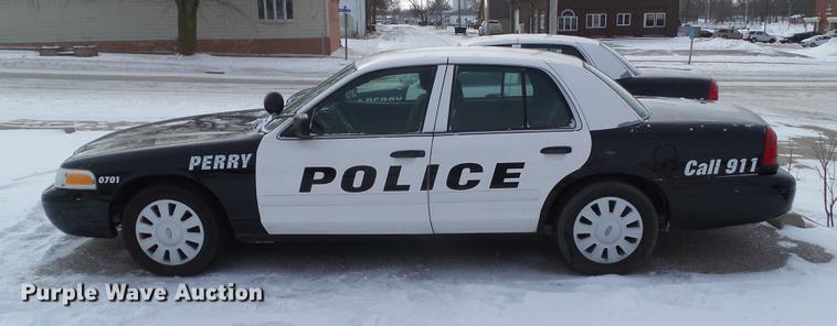 image for item DZ9186 2007 Ford Crown Victoria Police Interceptor