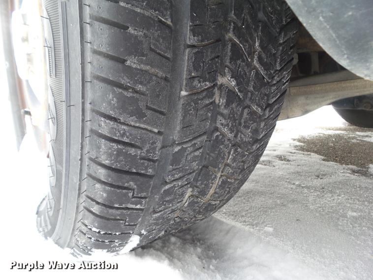 image for item DZ9187 2003 Ford Crown Victoria Police Interceptor