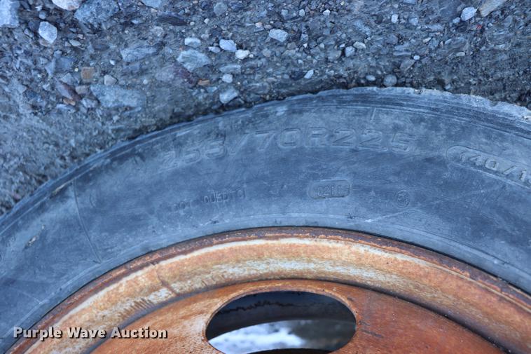 image for item EC9291 1996 International 4700LP recycling truck