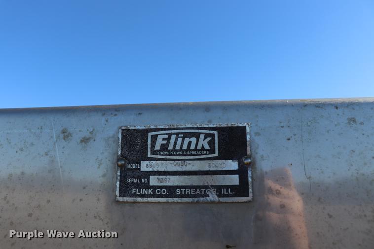 image for item EC9292 1992 International 4900 dump truck