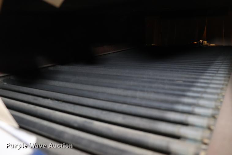 image for item EC9377 2012 Eastley ET2408-LR2 shrink wrapping machine