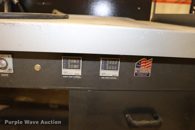 image for item EC9377 2012 Eastley ET2408-LR2 shrink wrapping machine