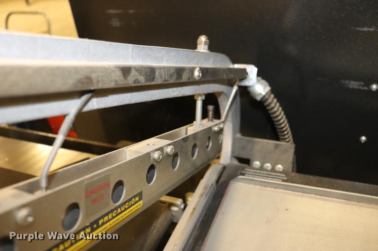 image for item EC9377 2012 Eastley ET2408-LR2 shrink wrapping machine