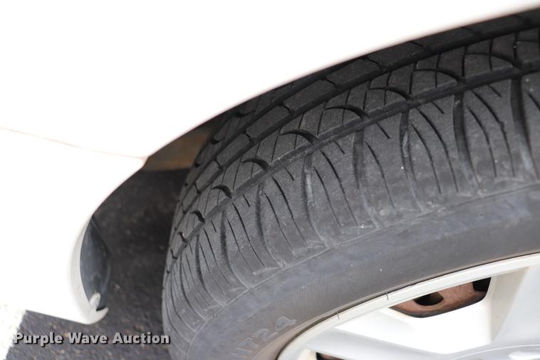 image for item EC9378 2005 Ford Taurus SE