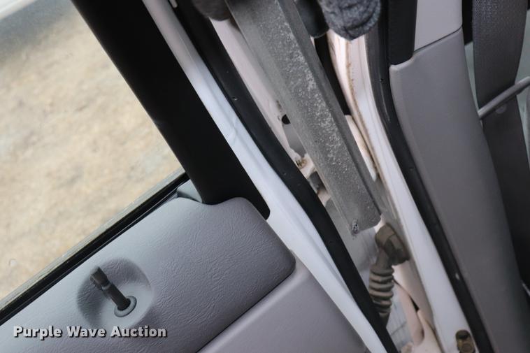 image for item EC9379 2005 Ford Taurus SE