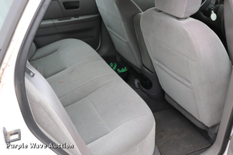 image for item EC9379 2005 Ford Taurus SE