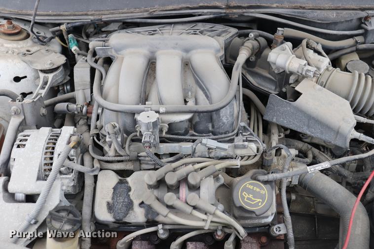image for item EC9379 2005 Ford Taurus SE