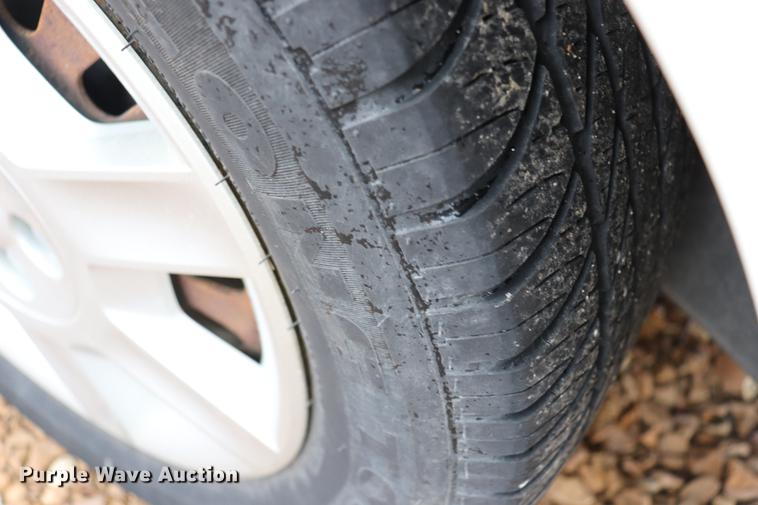 image for item EC9379 2005 Ford Taurus SE