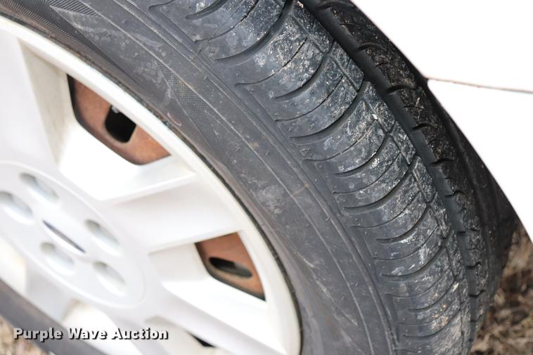 image for item EC9381 2005 Ford Taurus SE