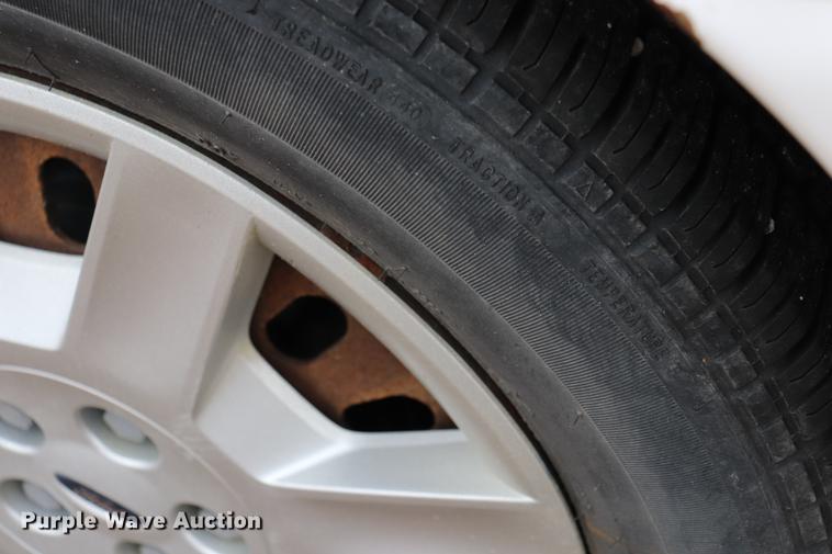 image for item EC9381 2005 Ford Taurus SE