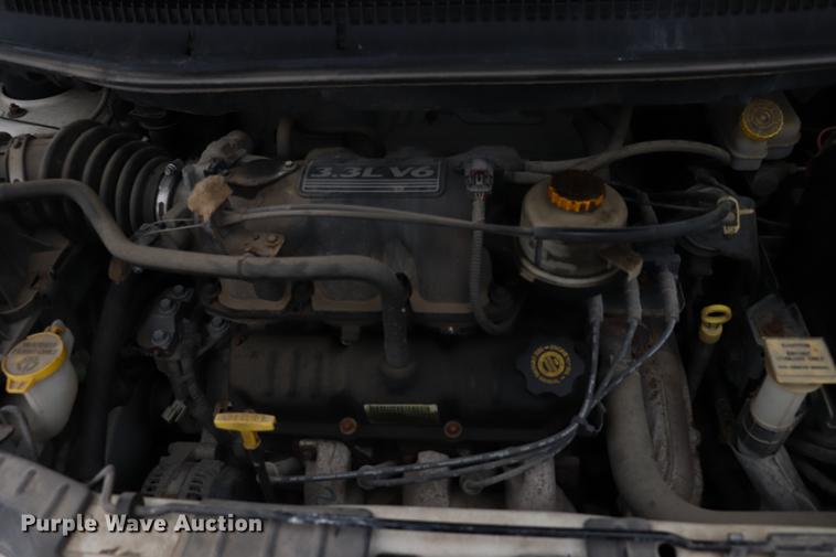 image for item EC9383 2002 Dodge Grand Caravan SE van