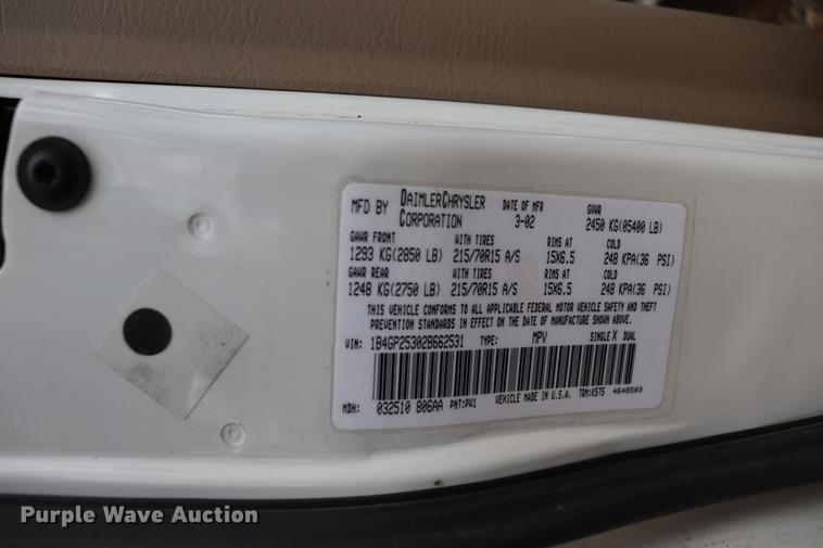 image for item EC9383 2002 Dodge Grand Caravan SE van