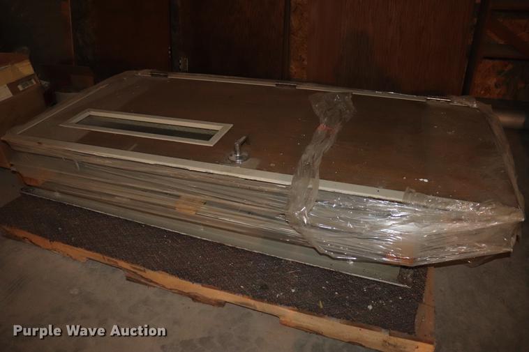 image for item EC9385 (12) doors