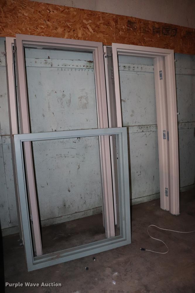 image for item EC9385 (12) doors