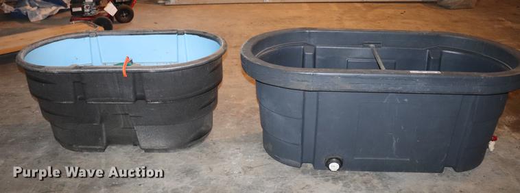 image for item EC9393 (2) poly water tanks