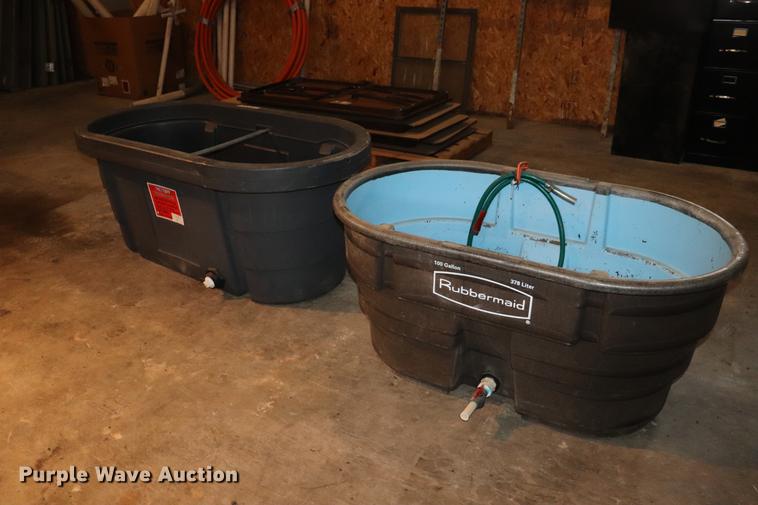 image for item EC9393 (2) poly water tanks